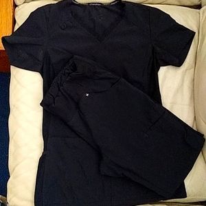 Cherokee iflex scrub set